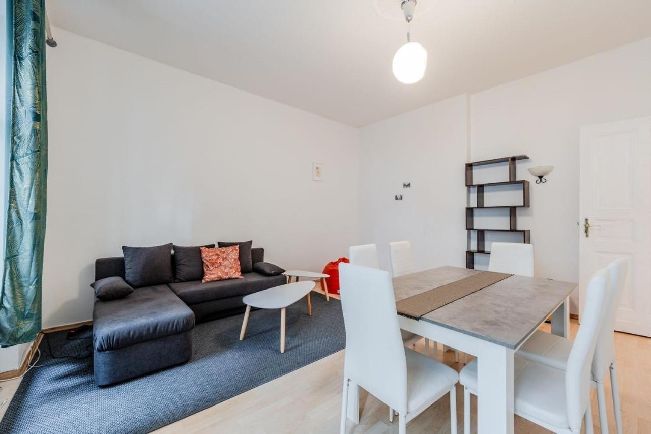 Tranquil Retreat Prenziberlin Near Alexanderplatz Apartment *