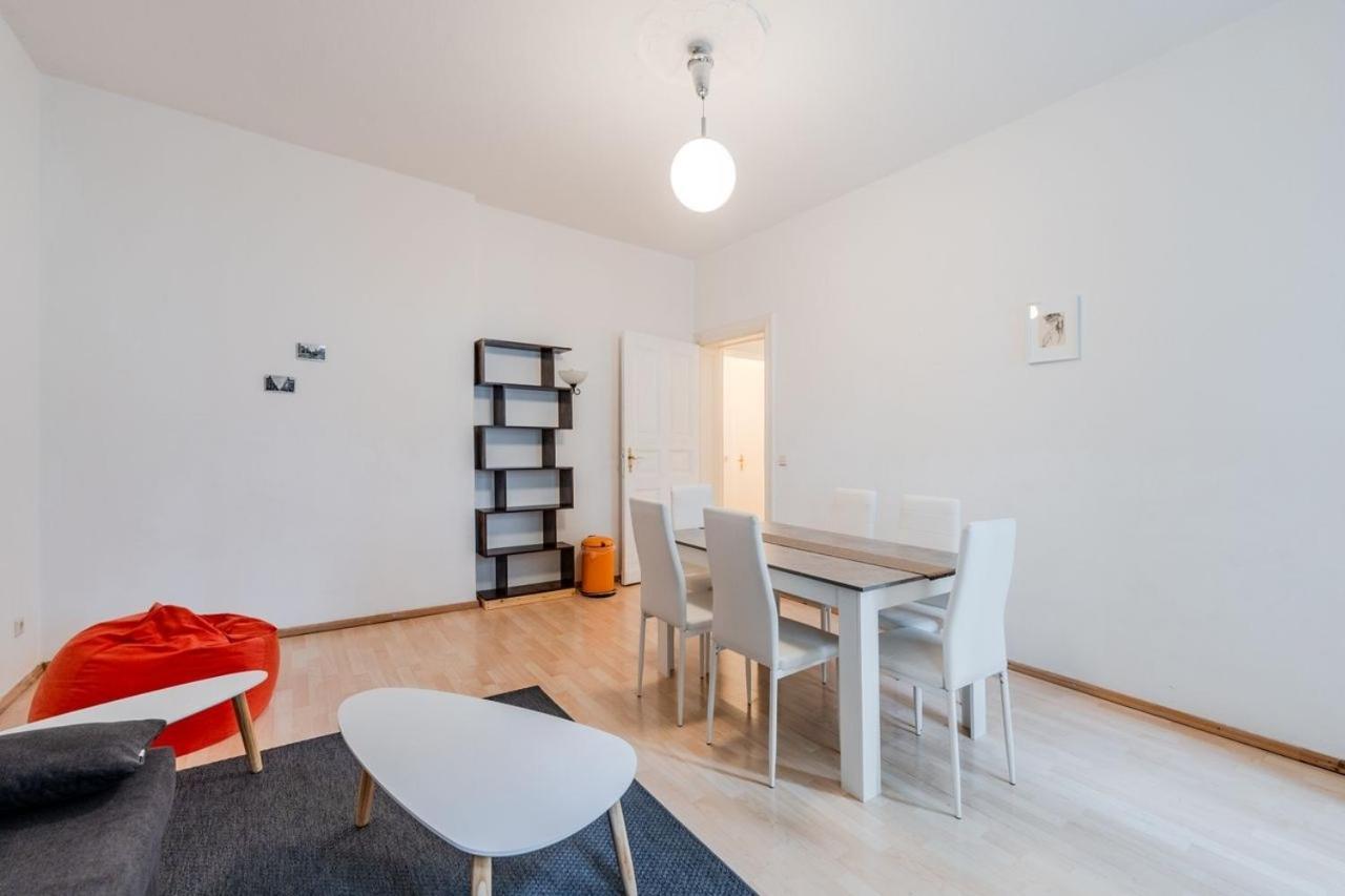Apartment Tranquil Retreat Prenziberlin Near Alexanderplatz *